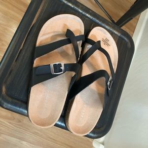 BRAND NEW BLACK MADDEN GIRL / BIRKENSTOCK SANDALS